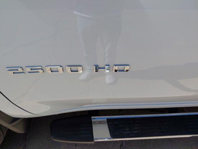 2025 Chevrolet Silverado 2500HD 4WD Crew Cab Standard Bed LT
