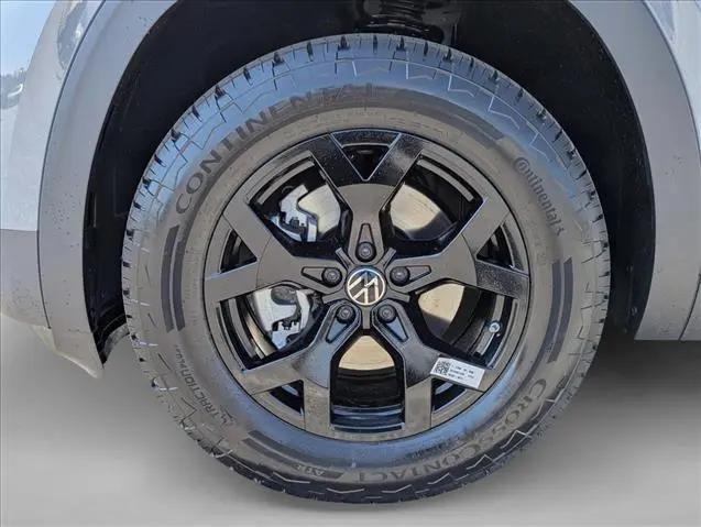 2026 Volkswagen Atlas Peak Edition
