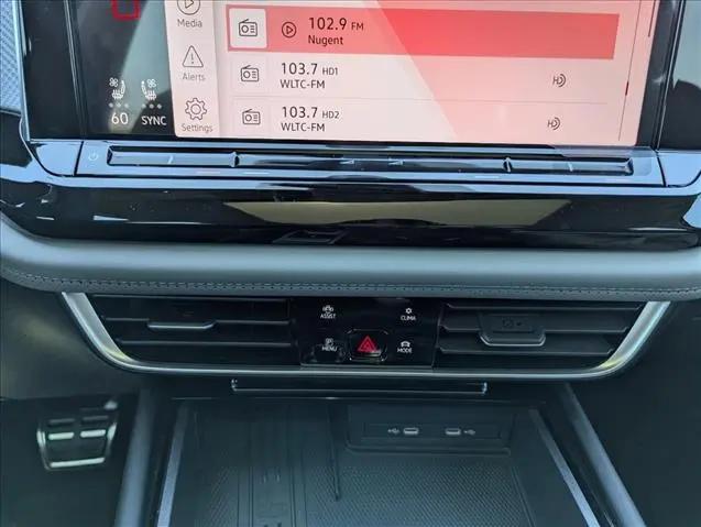 2026 Volkswagen Atlas Peak Edition