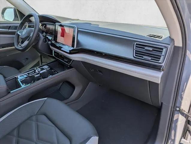 2026 Volkswagen Atlas Peak Edition