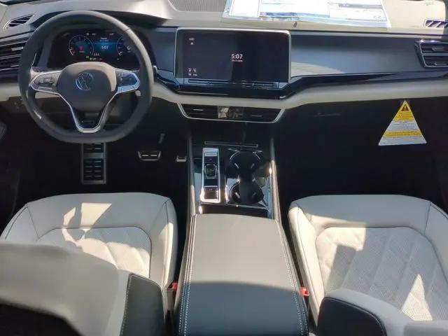 2026 Volkswagen Atlas Cross Sport SEL Premium R-Line