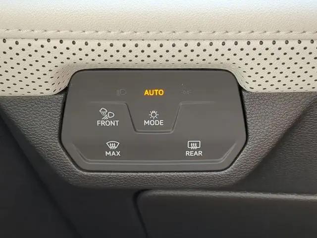 2026 Volkswagen Atlas Cross Sport SEL Premium R-Line