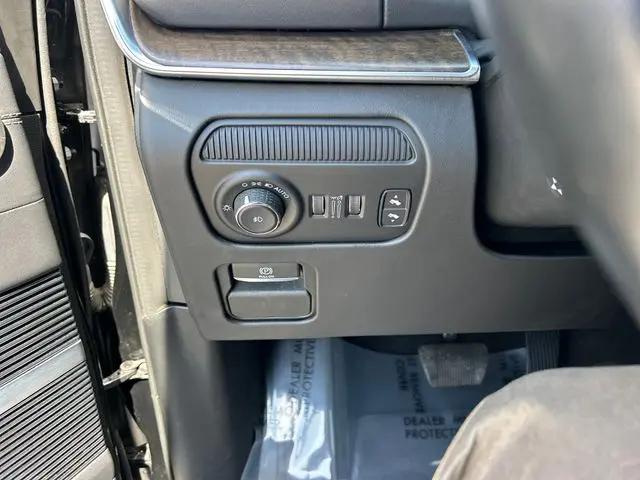 2023 Jeep Grand Wagoneer Series II 4x4