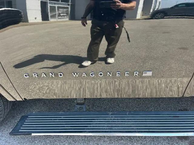 2023 Jeep Grand Wagoneer Series II 4x4