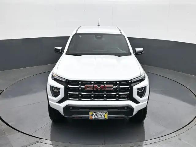 2026 GMC Canyon AT4, 4WD