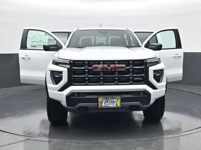 2026 GMC Canyon AT4, 4WD