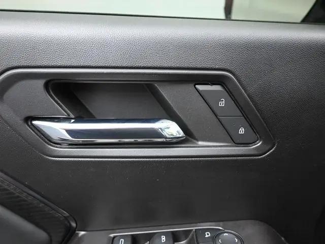 2024 GMC Canyon 4WD AT4