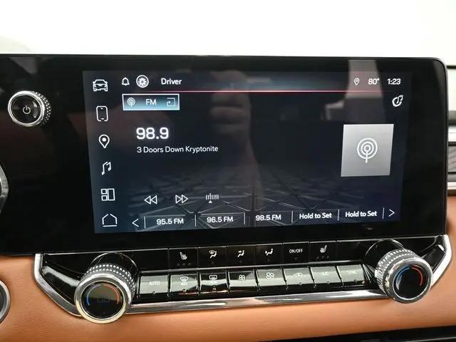 2024 GMC Canyon 4WD AT4