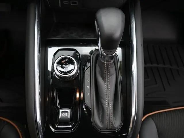 2024 GMC Canyon 4WD AT4