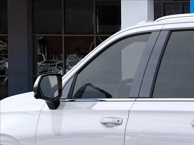 2026 Chevrolet Suburban LT, RWD