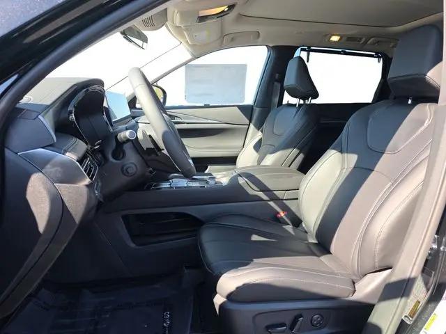 2026 INFINITI QX60 LUXE AWD