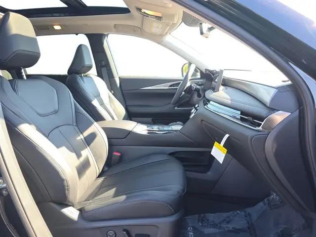2026 INFINITI QX60 LUXE AWD