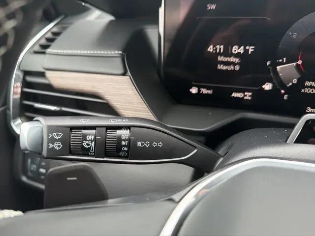 2026 GMC Acadia Denali AWD