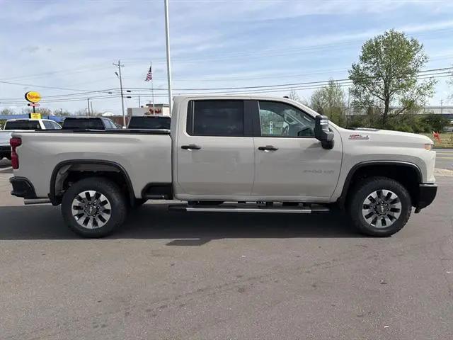2026 Chevrolet Silverado 2500HD Crew Cab, Standard Bed, WT, 4WD