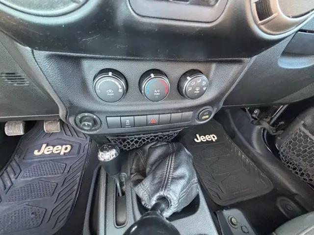 2017 Jeep Wrangler Unlimited Sport 4x4
