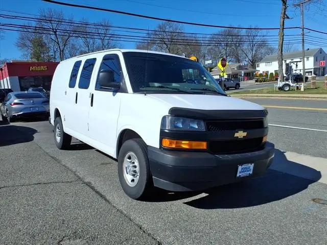 2020 Chevrolet Express Cargo Van RWD 2500 Regular Wheelbase WT