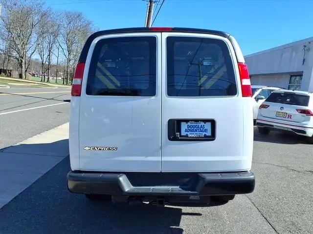 2020 Chevrolet Express Cargo Van RWD 2500 Regular Wheelbase WT