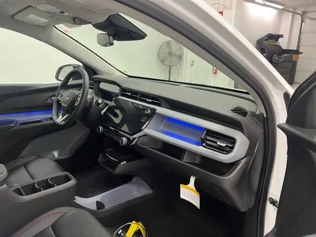 2027 Chevrolet Bolt RS FWD