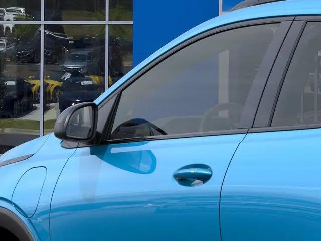 2027 Chevrolet Bolt RS FWD
