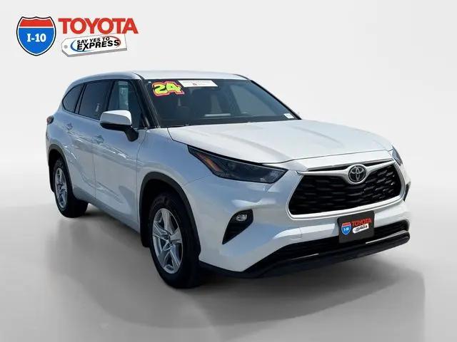 2024 Toyota Highlander LE