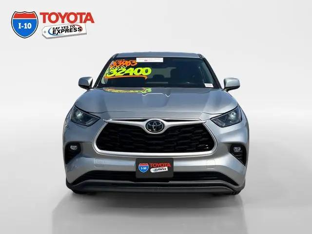2024 Toyota Highlander LE