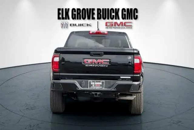 2026 GMC Canyon Elevation, 4WD