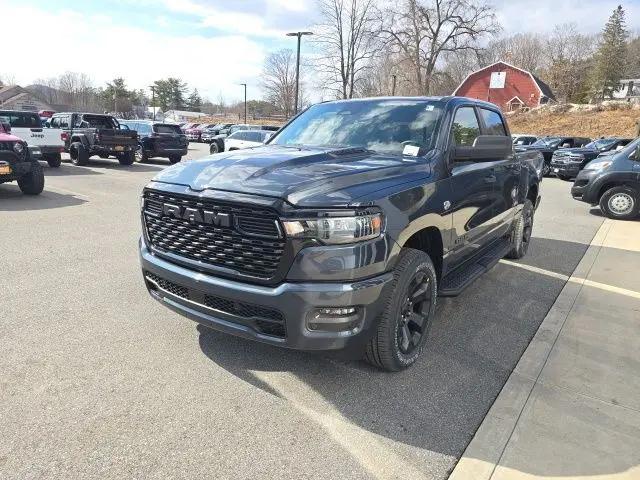2026 Ram 1500 Express Crew Cab 4x4 5'7" Box