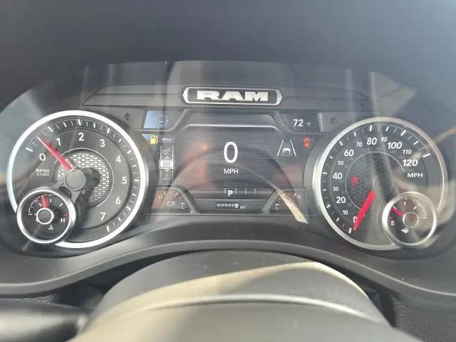 2026 Ram 1500 Express Crew Cab 4x4 5'7" Box