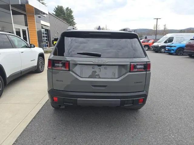 2026 Jeep Cherokee Laredo 4x4
