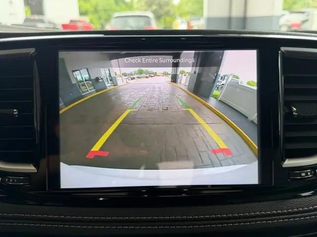 2026 Chrysler Pacifica Select AWD