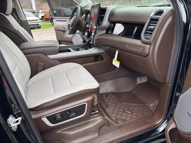 2026 Ram 1500 Laramie Crew Cab 4x4 5'7" Box