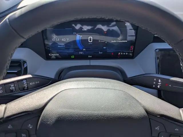 2027 Chevrolet Bolt LT FWD