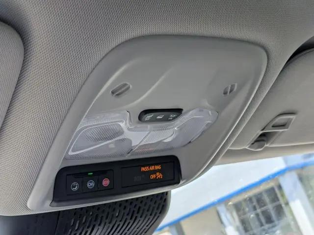 2027 Chevrolet Bolt LT FWD