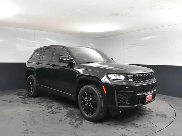 2026 Jeep Grand Cherokee Altitude 4x4