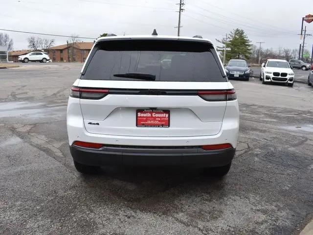 2026 Jeep Grand Cherokee Altitude 4x4