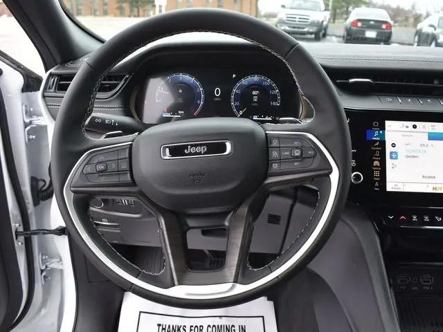 2026 Jeep Grand Cherokee Altitude 4x4