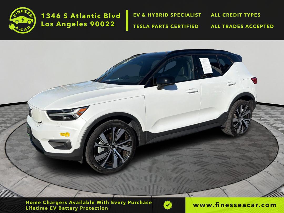 2022 Volvo XC40 Recharge Twin Ultimate