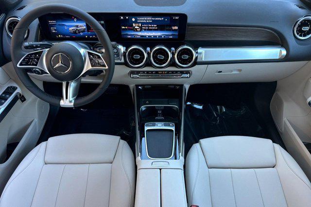 2026 Mercedes-Benz GLB 250