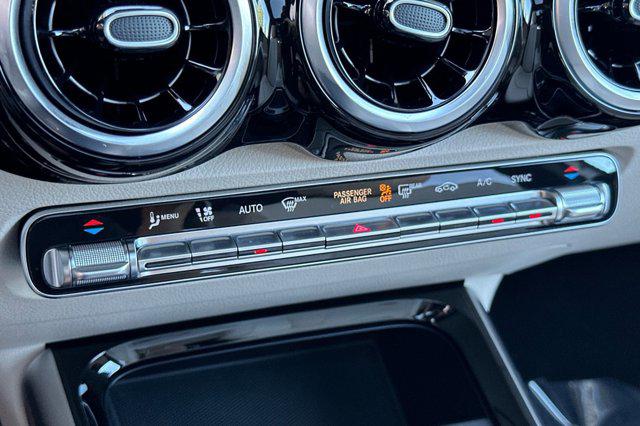 2026 Mercedes-Benz GLB 250