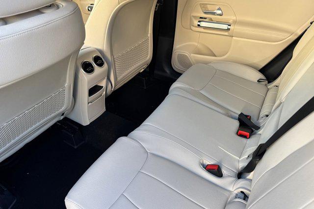 2025 Mercedes-Benz GLB 4MATIC