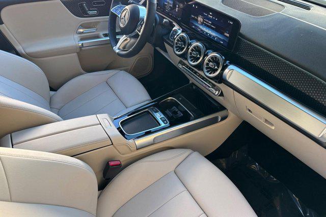 2025 Mercedes-Benz GLB 4MATIC