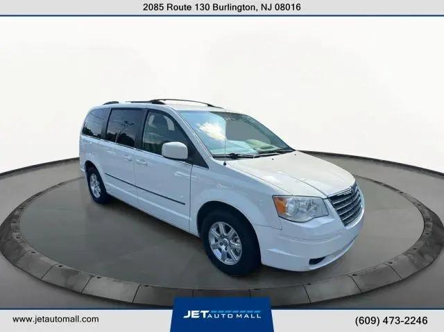 2010 Chrysler Town & Country Touring for sale in Burlington, NJ