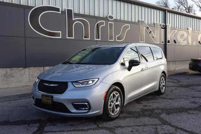 2024 Chrysler Pacifica Limited for sale in Broken Arrow, OK
