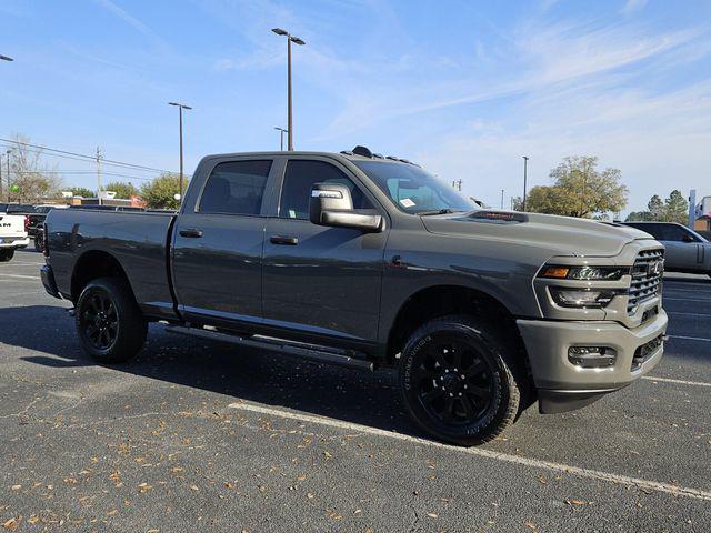 2026 RAM Ram 2500 RAM 2500 BLACK EXPRESS CREW CAB 4X4 64 BOX
