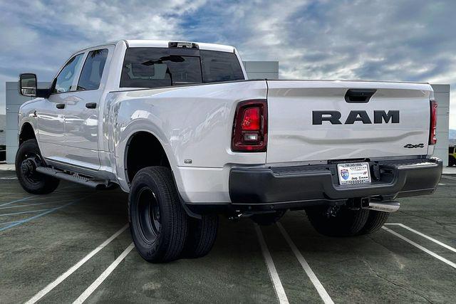 2026 RAM Ram 3500 RAM 3500 TRADESMAN CREW CAB 4X4 8 BOX