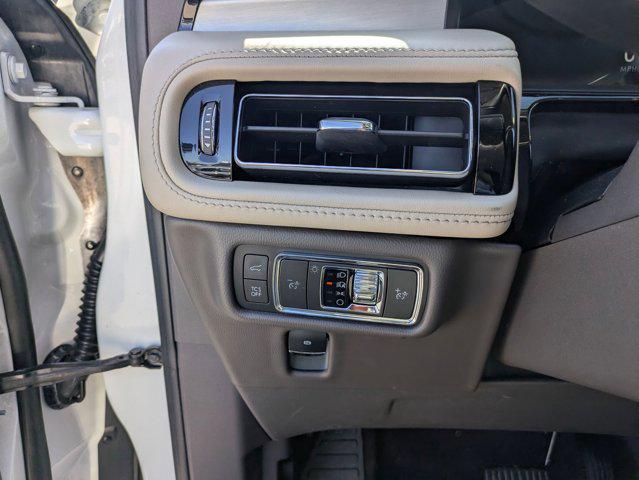 2022 Lincoln Nautilus Standard