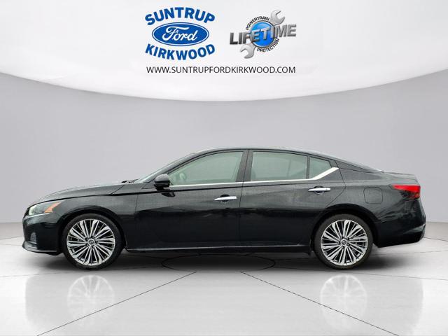 2023 Nissan Altima SL FWD