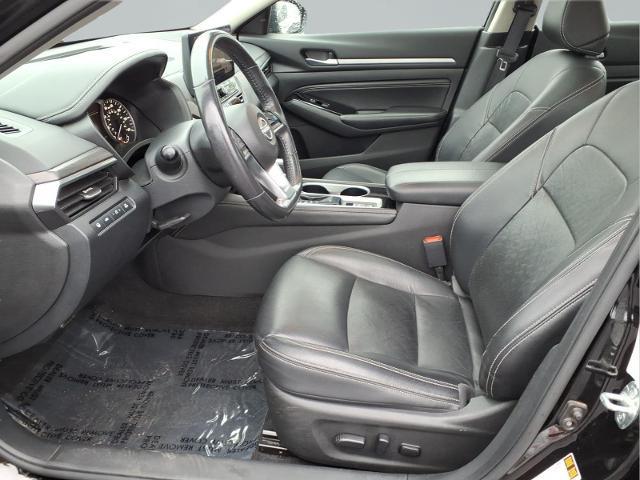 2023 Nissan Altima SL FWD