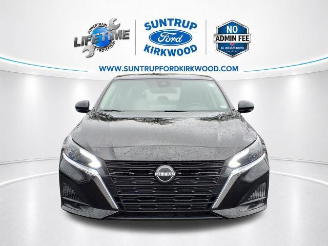2023 Nissan Altima SL FWD