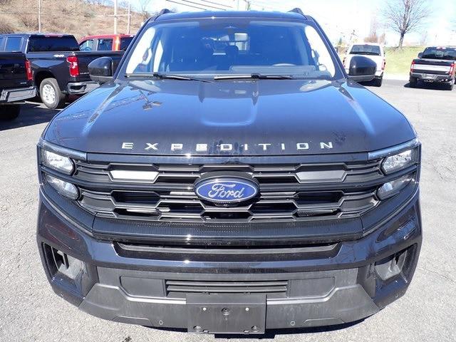 2025 Ford Expedition Active MAX